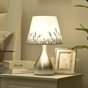 Modern Yatak Odası Masa Lambası Dokunmatik Sensör Kumaş Başucu Gece Lambası Oturma Odası Çalışma Odası masa lambaları lampara de mesa