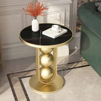 Lüks Sehpalar Altın Çerçeveler Yuvarlak Benzersiz Mermer Süsler Yan Kanepe Masaları Estetik Mesa Yardımcı Salon yatak odası mobilyası