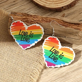 AENSOA Moda LGBT Gurur Ay Sanatsal Mektup Gökkuşağı Ahşap Akrilik Damla Küpe Kadınlar için Kalp Şeklinde Küpe Takı 2023
